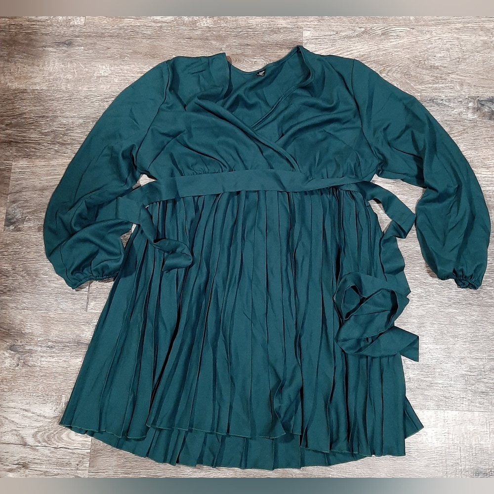 Woman's SHEIN dress sz 0XL